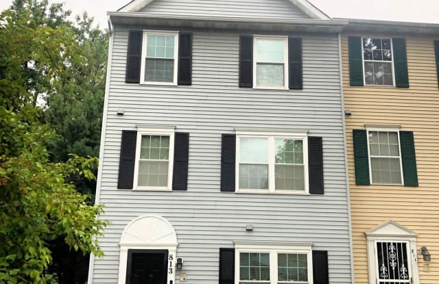 813 ALABASTER COURT - 813 Alabaster Court, Peppermill Village, MD 20743