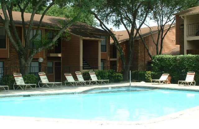 8801 Cinnamon Creek Dr - 8801 Cinnamon Creek Dr, San Antonio, TX 78240