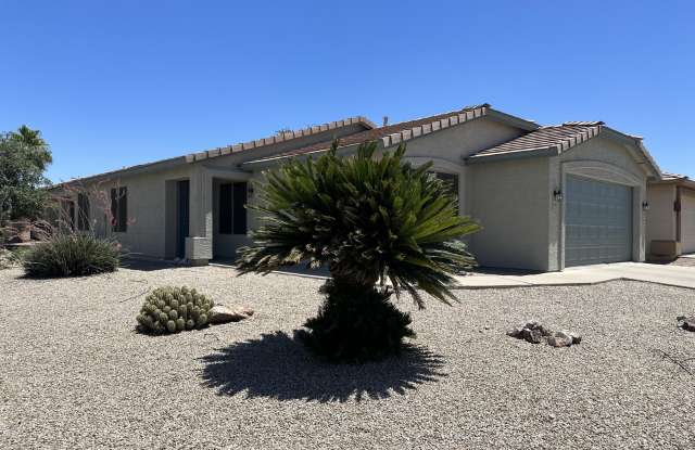 3352 E CHERRY HILLS Place Gallery 2