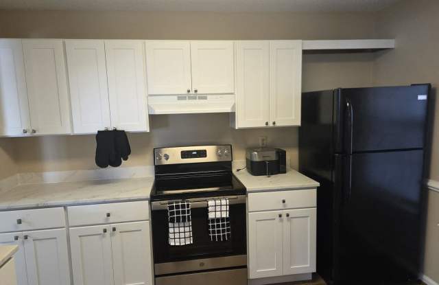 2127 Refuge Court Gallery 1