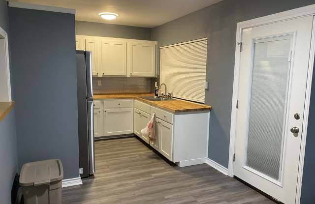 4803 Castle Kent Drive Gallery 1