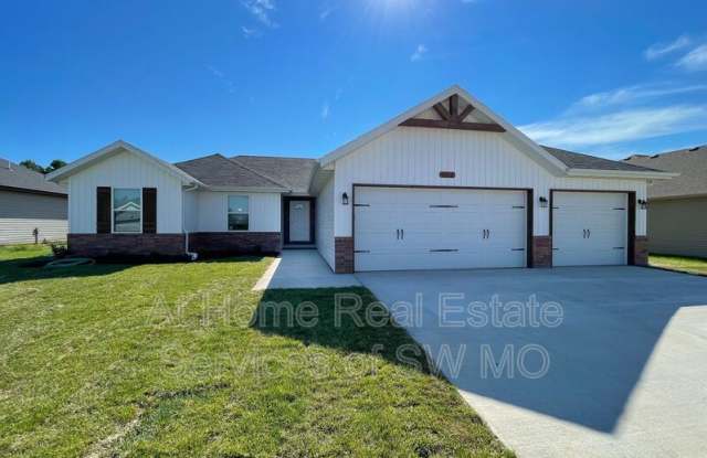 516 Evergreen photos photos