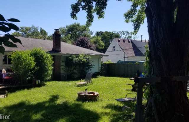 695 Shakespeare Dr Gallery 3