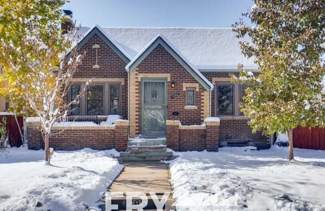 1585 Kearney St - 1585 Kearney Street, Denver, CO 80220