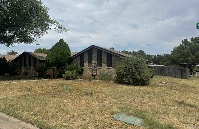 3302 Southland Boulevard Gallery 2