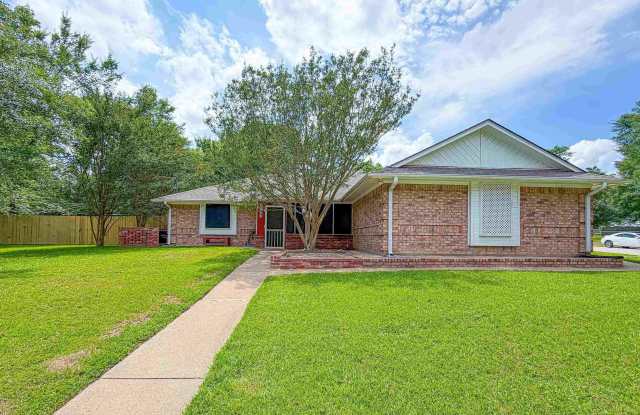16744 Overland Stage Dr Gallery 1