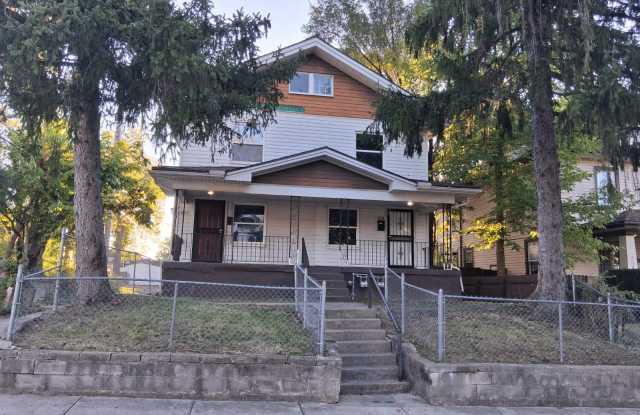 930 Kumler Ave - 930 Kumler Avenue, Dayton, OH 45402
