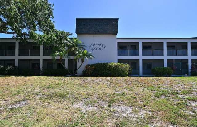 2124 N Tamiami Trl photos photos