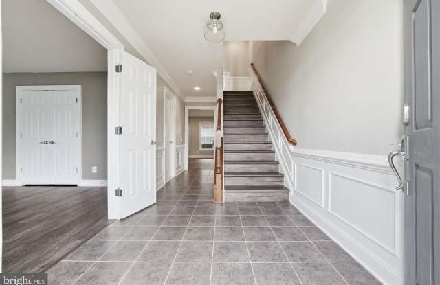 441 HEARTLEAF Terrace SE Gallery 4