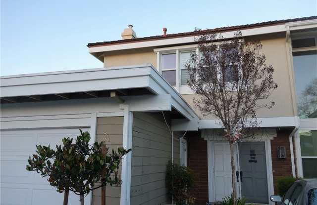 21 Woodland Drive - 21 Woodland Drive, Irvine, CA 92604