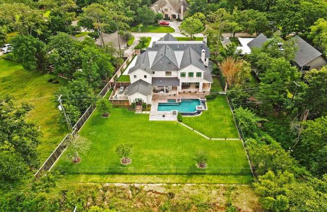 1118 River Bend Drive Gallery 4