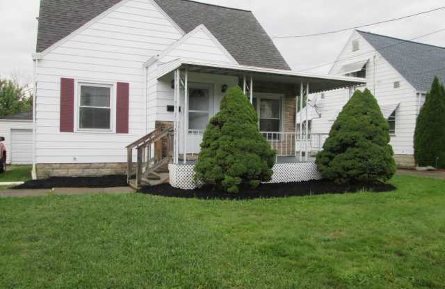 848 Lawrence Ave - 848 Lawrence Avenue, Girard, OH 44420