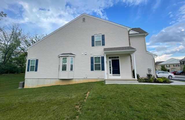 516 GRAY FEATHER Way Gallery 3