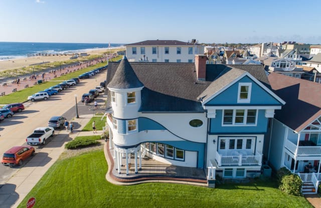 2 Ocean Pathway - 2 Ocean Pathway, Ocean Grove, NJ 07756