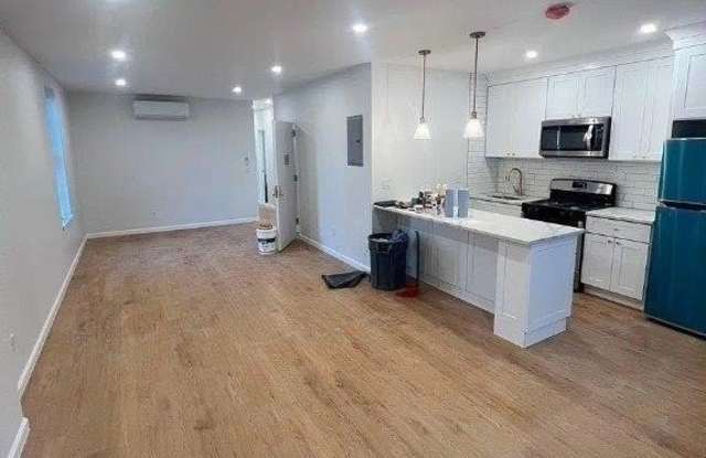 113-10 Jamaica Ave photos photos