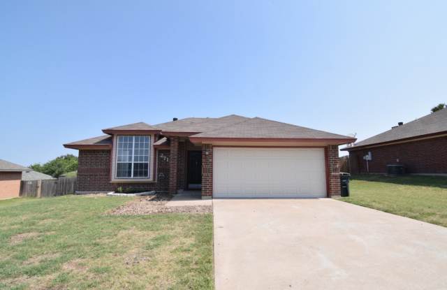 2711 Woodlands Dr photos photos