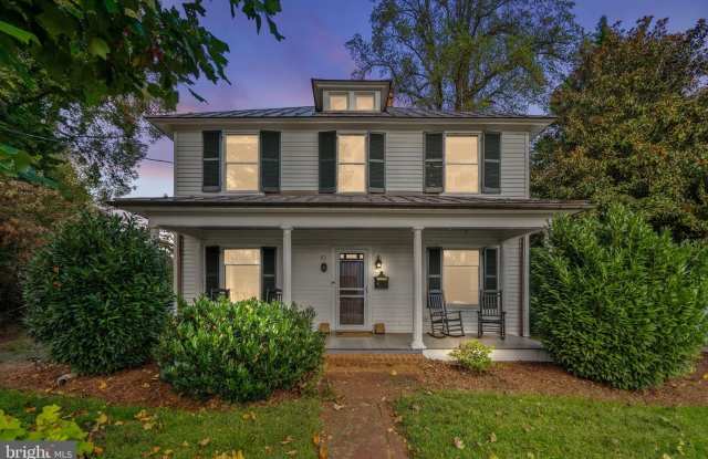 61 WINCHESTER ST - 61 Winchester Street, Warrenton, VA 20186
