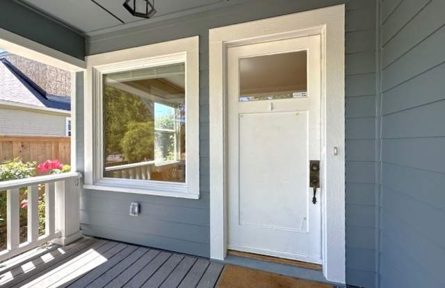 Proctor district home featuring updated kitchen 3 bedrooms and 2 bathrooms! photos photos