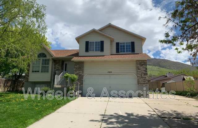 1315 Brooke Ln. photos photos