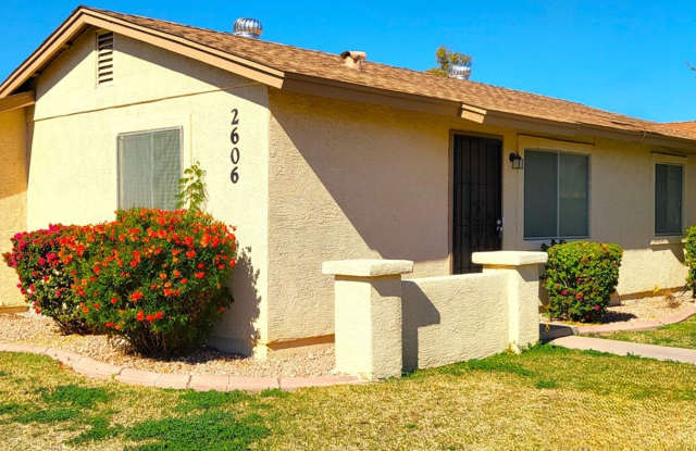 Gorgeous Remodeled 2 Bed / 1 Bath Patio Home – Tempe/Mesa Border! photos photos