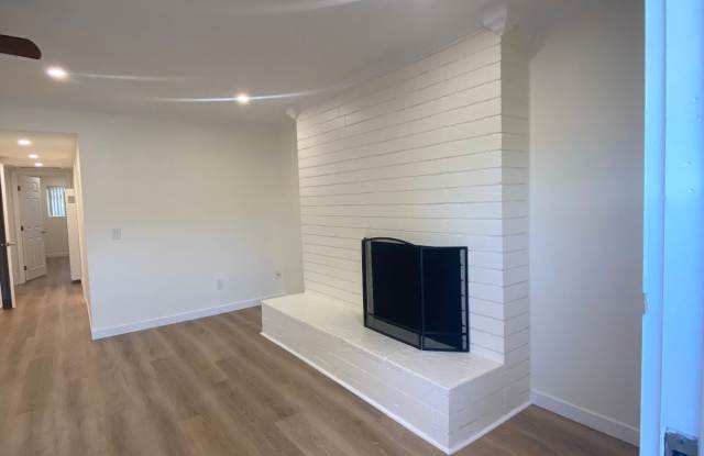 1274 N. Cuyamaca Street photos photos