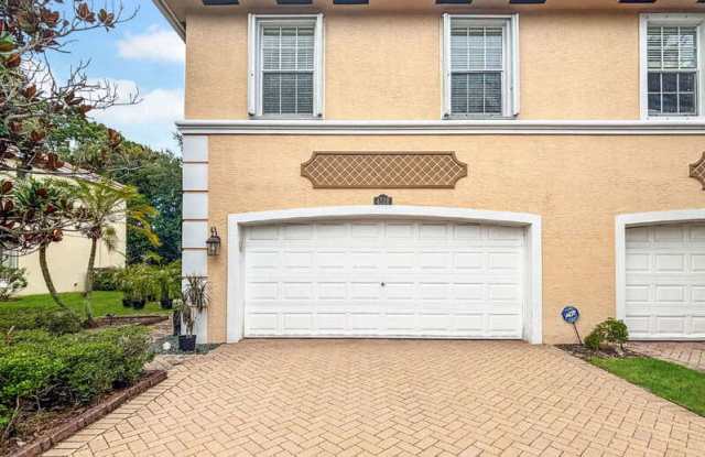 4528 Thornwood Circle Gallery 1