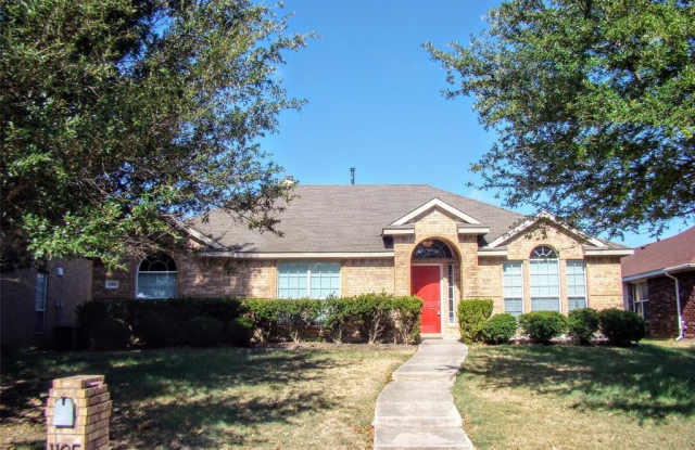 1105 Essex Drive - 1105 Essex Drive, Cedar Hill, TX 75104