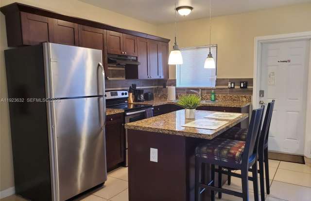 2015 Funston St - 2015 Funston Street, Hollywood, FL 33020 2015 Funston St - 2015 Funston Street, Hollywood, FL 33020