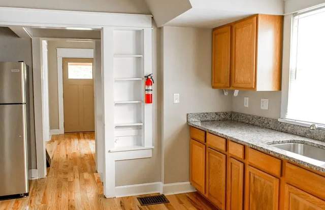 5 Bedroom - Close to campus! photos photos 5 Bedroom - Close to campus! photos photos