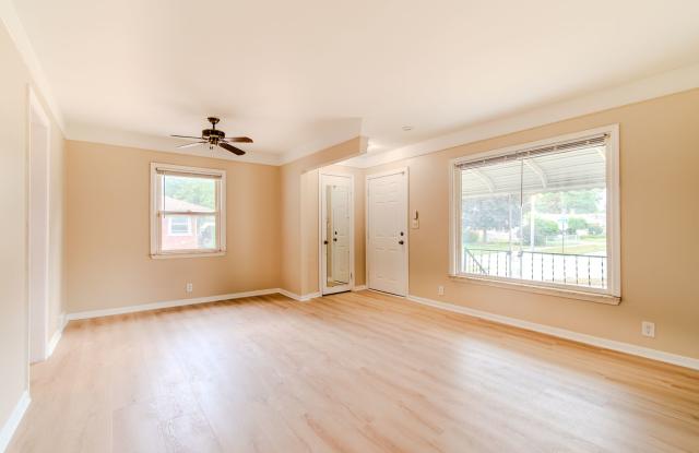 Stunning Updated 3-Bed Brick Ranch with Finished Basement Gallery 4