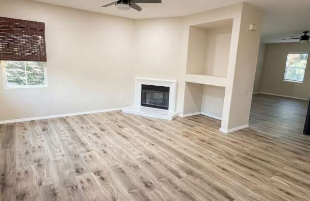 5761 Newcomb Court Gallery 3