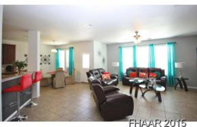 2604 White Moon Dr Gallery 3