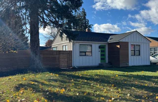 Beautifully Maintained Home in the Heart of Ellensburg photos photos