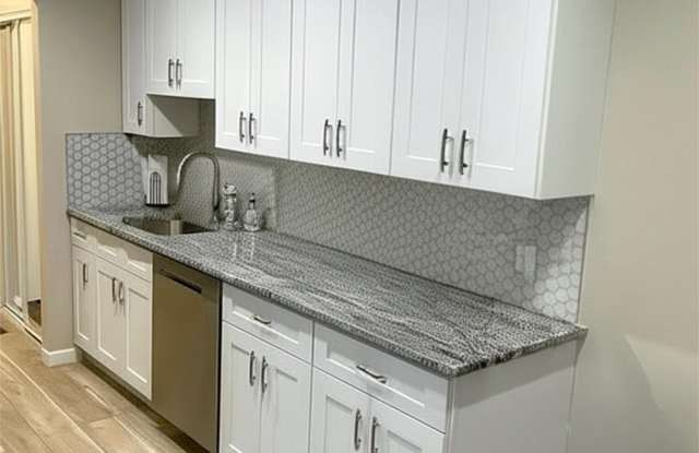 27 Meadow Green Circle unit: B - 27 Meadow Green Circle, Monmouth County, NJ 07726