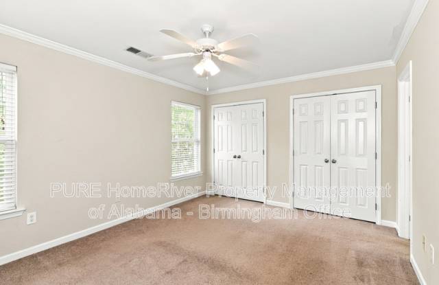 206 Park Village Circle Gallery 2