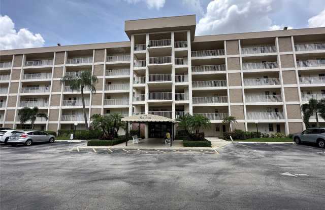 2651 S Course Drive Gallery 2