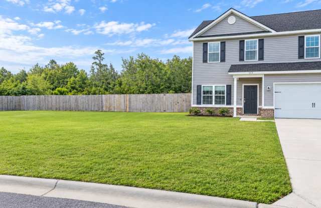465 Huntington Drive Gallery 2