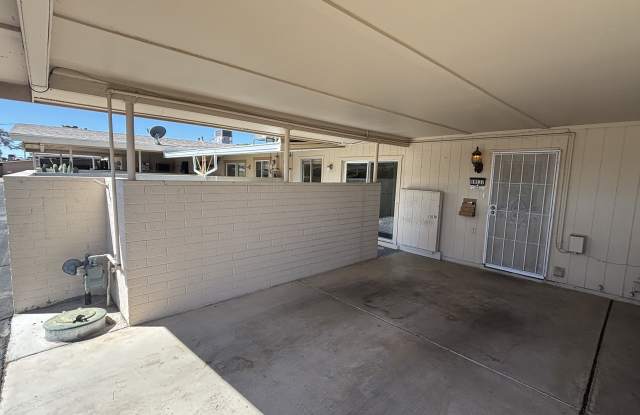 10537 W Coggins DR Gallery 2