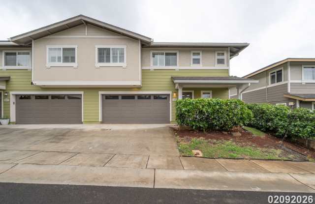 $4,800 /3 Bed / 2.5 Bath / FURNISHED or UNFURNISHED AVAILABLE photos photos