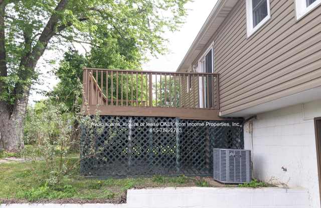 503 Sunset Court Gallery 3