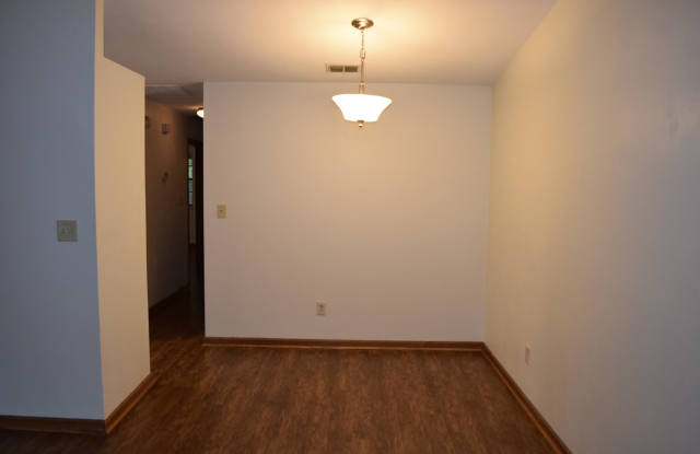 2646 Millbank Drive Gallery 3