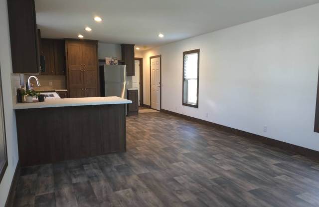 2852 Kay Gallery 2