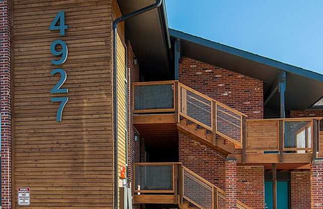 Nest on Thunderbird - Affordable Housing Gallery 2