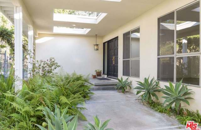 3248 Canyon Lake Dr Gallery 4