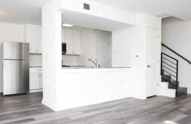 Mueller Crossing photos photos Mueller Crossing photos photos