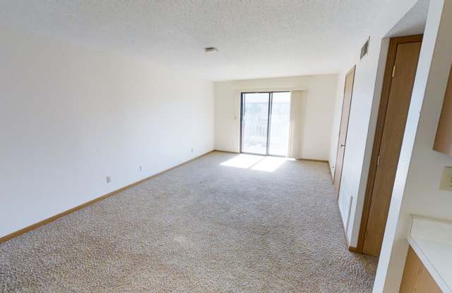 4815 Todd Gallery 4