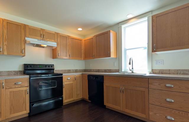 Great 2bed/1bath Duplex with large yard! photos photos Great 2bed/1bath Duplex with large yard! photos photos