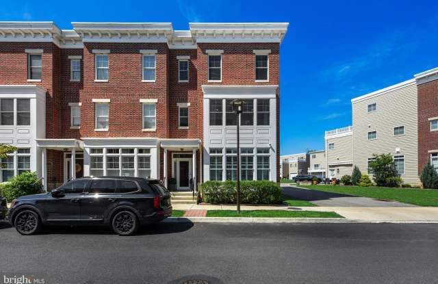 2312 NAPOLI Way photos photos