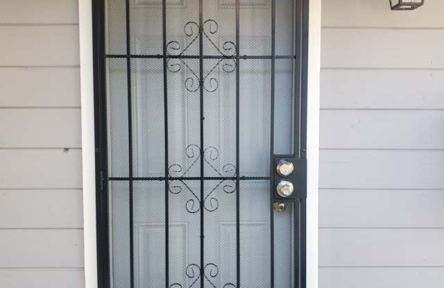 596 Friendly Ln Gallery 2