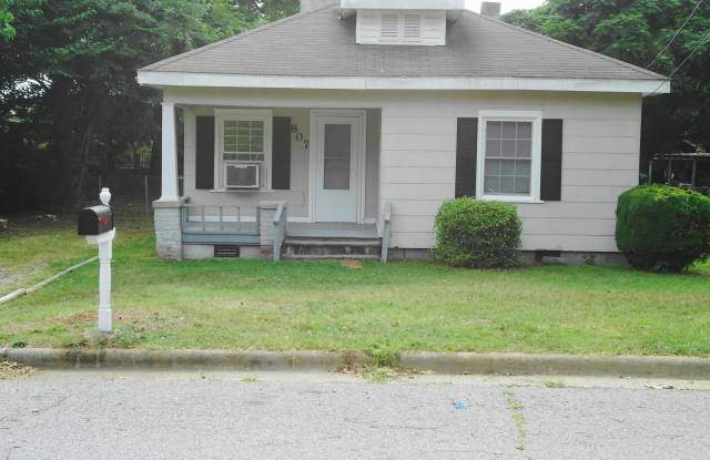 East Wendover area 2 BR with storage building and fenced yard Gallery 1
